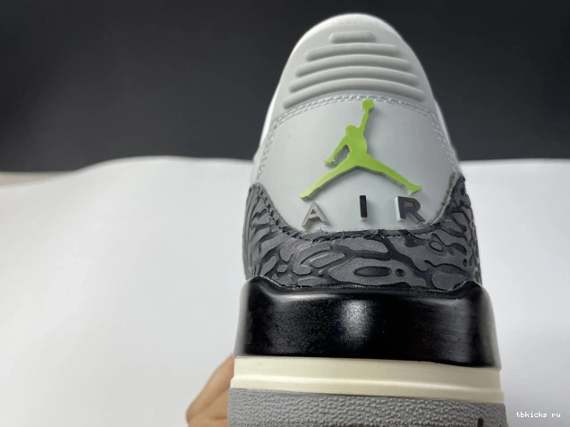 Cheap TB Retro Jordan Air 3 Chlorophyll 136064-006 0820